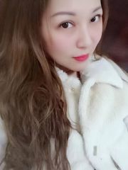 亲测白嫩水润辣妹