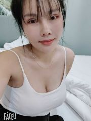 广州红粉白虎小姐姐