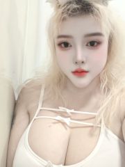 南山巨乳茜茜